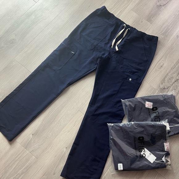 Figs scrubs mens XL Navy Blue - Picture 2 of 6